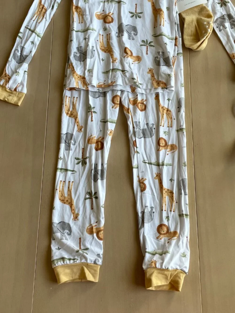 Entire Closet $5! NEW Milkberry 3 Piece Bamboo PJs Pajamas & Grip Socks, Safari
